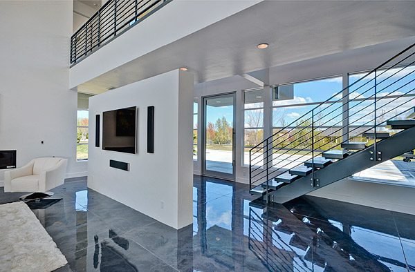 Tile and marble fixing